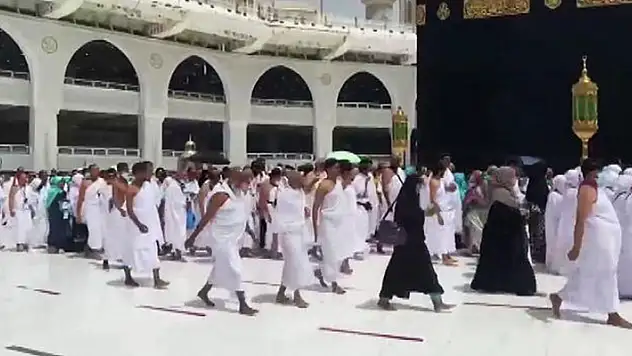 Diyanet İşleri Başkanı Ali Erbaş duyurdu: Umre turları 15 Ağustos'ta başlıyor
