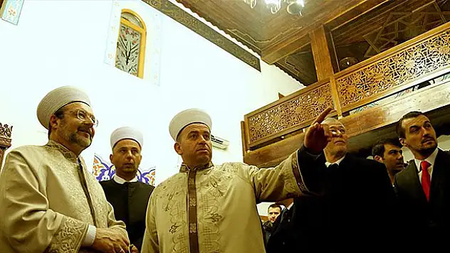 Diyanet İşleri Başkanı Görmez Karadağ'da