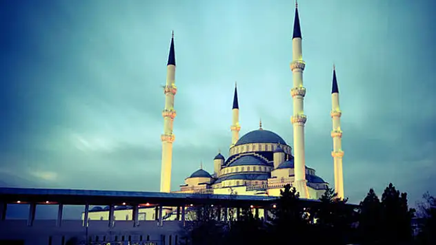 Diyanet Takvimine 'yaz saati' ayarı