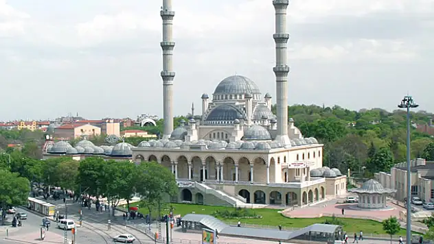Diyanet'ten, sabah ezanı saati değişikliği