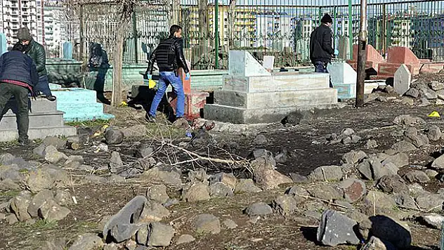 Diyarbakır'da el yapımı patlayıcı 2 çocuğu yaraladı