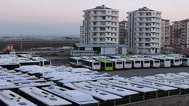 Diyarbakır'da 'eylem çağrısı' yaşamı olumsuz etkiledi