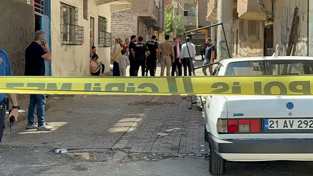 Diyarbakır'da husumetli aileler arasında pompalı tüfekli kavga: 1 yaralı
