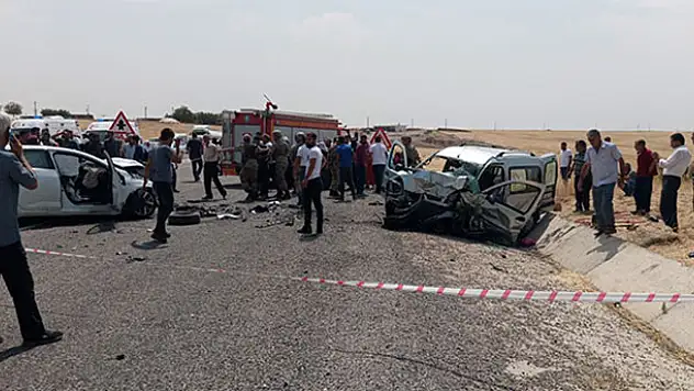 Diyarbakır'da katliam gibi kaza: 4 ölü, 4'ü ağır 8 yaralı