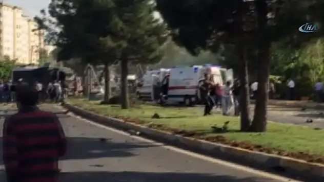 Diyarbakır'da patlama: Yaralılar var