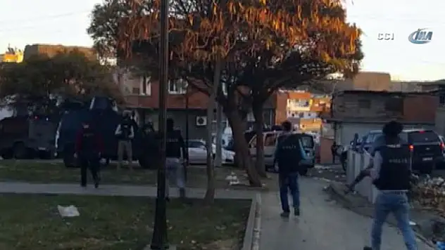 Diyarbakır'da polise hain saldırı: 3 terörist öldürüldü