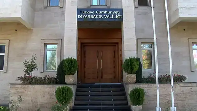 Diyarbakır'da Şinak Tepe Doğusu bölgesi, 15 gün süreyle 'Geçici özel güvenlik bölgesi' ilan edildi
