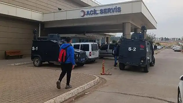 Diyarbakır'da 'tel örgü' kavgası ağabeyi ile 2 yeğenini vurdu
