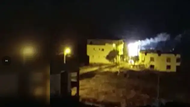 Diyarbakır'da trafo bomba gibi patladı