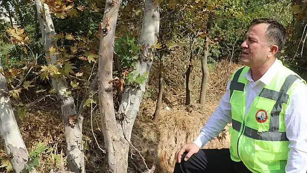 Doğan, çizmeleri giyip sahaya indi