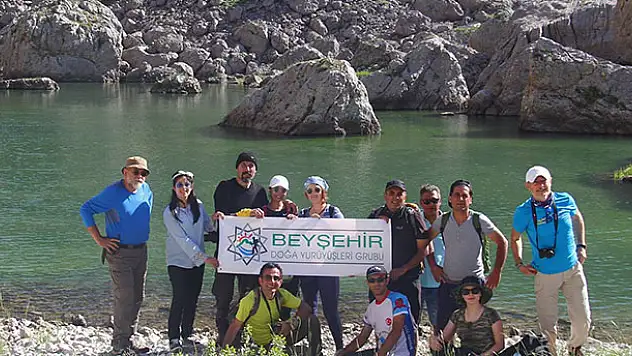 Doğaseverler Dedegöl Dağı'na tırmandı