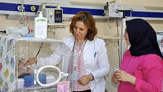 Doğduğu hastaneye yönetici oldu