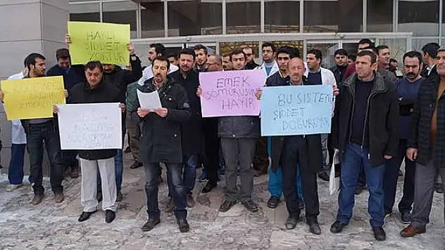 Doktora meydan dayağı