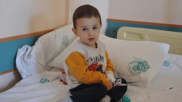 Doktorlar risk aldı, Lokman bebeğin hayatı kurtuldu