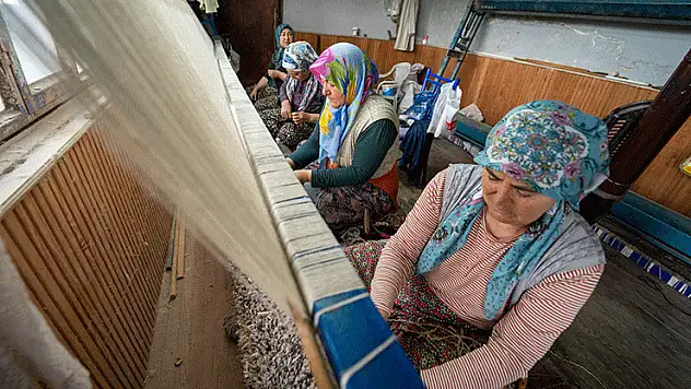 Dokumacılığın son temsilcileri mesleklerini korumak için direniyor