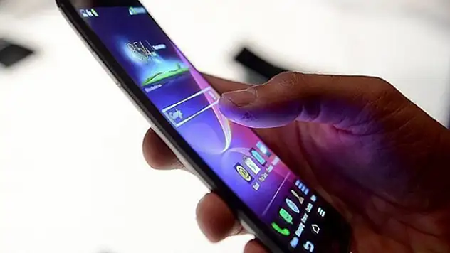 Dolandırıcılar tek SMS'le hesapları boşaltıyor!