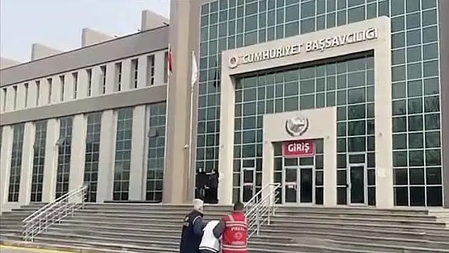 Dolandırıcılara yönelik 8 ilde düzenlenen operasyonlarda 50 şüpheli tutuklandı