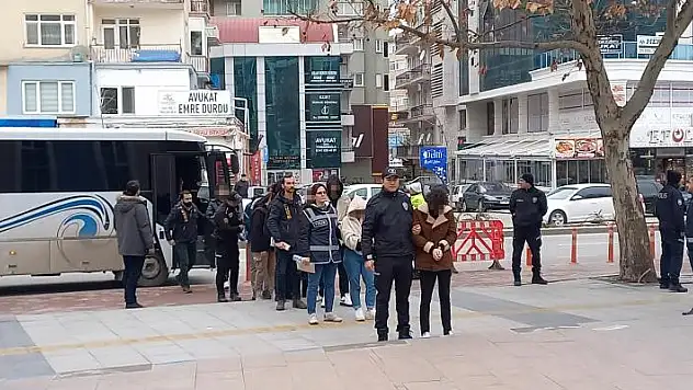 Dolandırıcılıkta yeni yöntem: Sürümden kazanıp, şüphe çekmediler