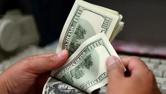 Dolar 2,83'ün üzerinde