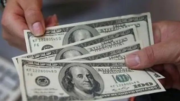 Dolar 3.85'in altına indi! İşte günün ilk rakamları