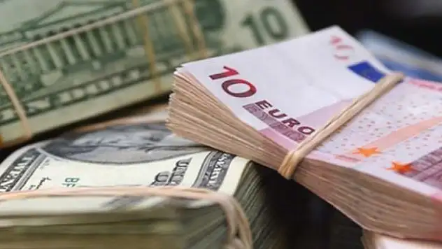 Dolar 6 TL'nin altına düştü!