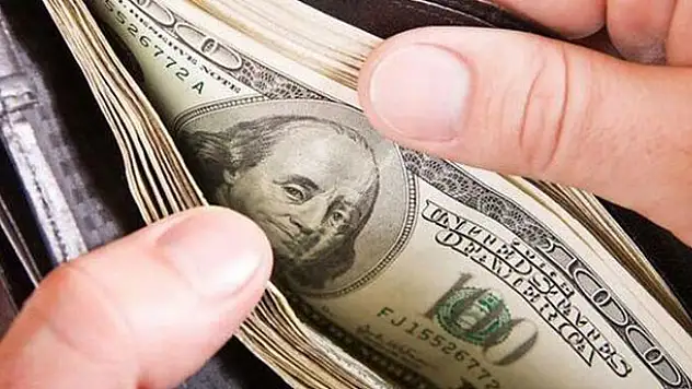 Dolar 7.70'in de altına indi!