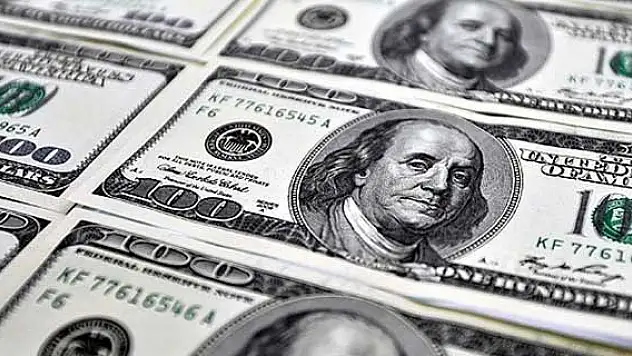 Dolar düşmeye devam ediyor