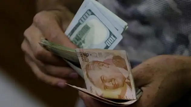 Dolar düştü ama zamlar kaldı