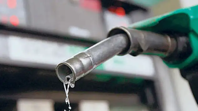 Dolar düştü, benzine indirim geliyor