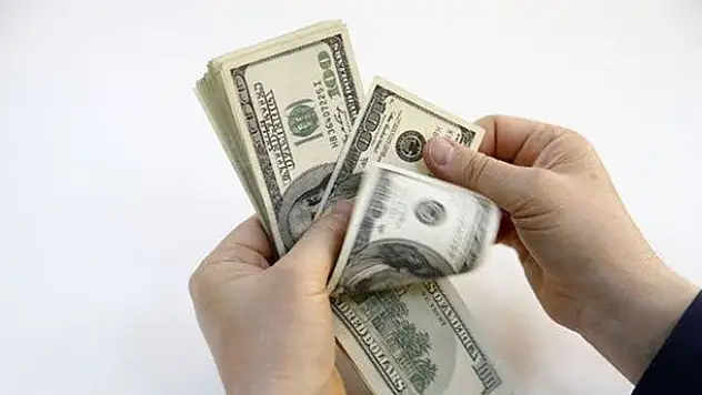 Dolar güne nasıl başladı? İşte ilk rakamlar
