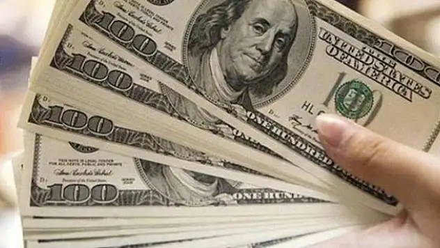 Dolar güne yükselişle başladı