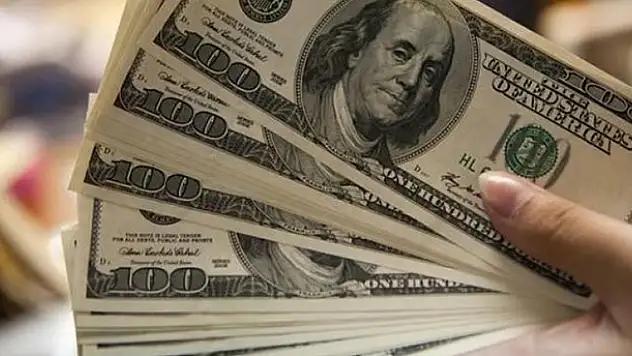 Dolar haftaya sakin bir seyirle başladı