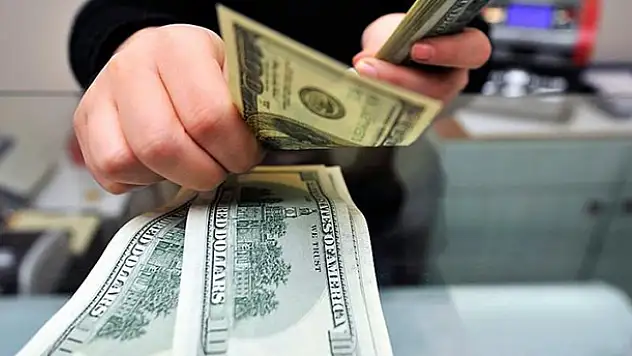 Dolar sınıra dayandı - 27 Ocak Dolar Fiyatları