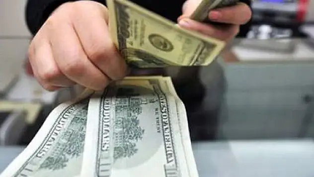 Dolar tarihi rekoru da kırdı