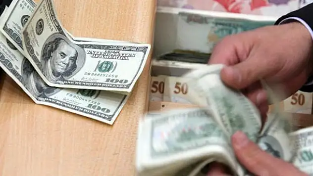 Dolar tarihi zirvesini gördü