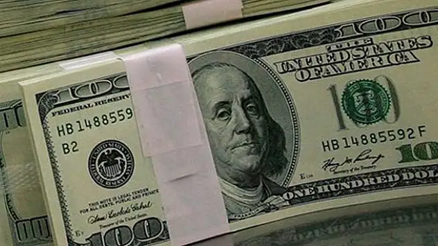 Dolar/TL güne yükselişle başladı.