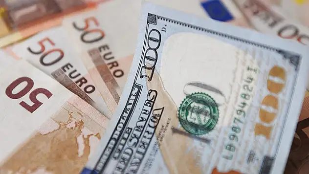 Dolar ve euro güne nasıl başladı?
