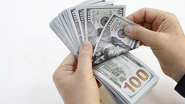 Dolar ve euroda hareketlilik!