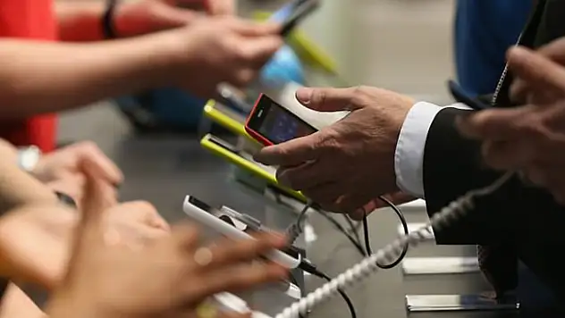 Dolar yükselişe geçti, yüzde 10 zam geliyor