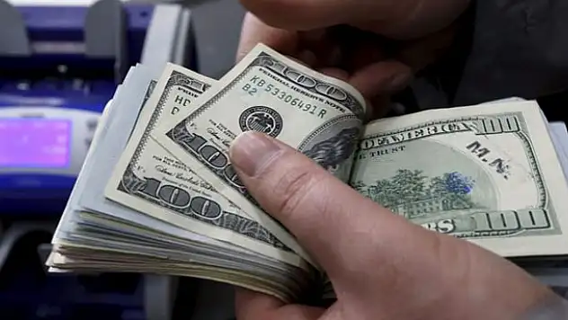 Dolarda sert düşüş! Kur şu anda...