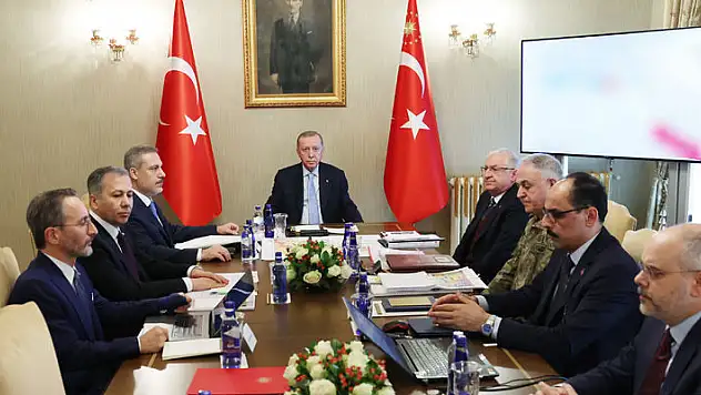  Dolmabahçe'de güvenlik zirvesi
