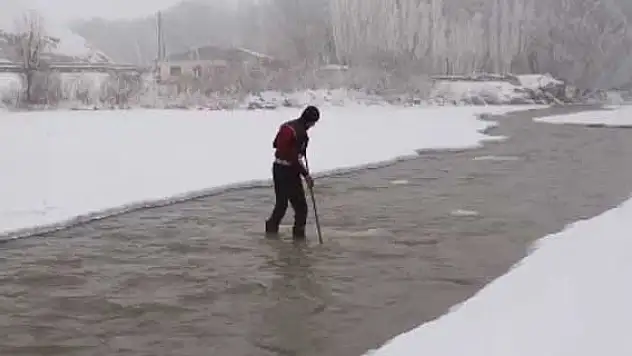 Donan nehri eğlence alanına çevirdiler