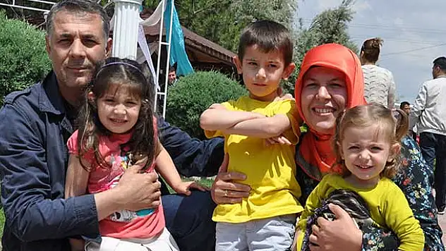 Dondurulan embriyo ile 3. çocuk mutluluğu