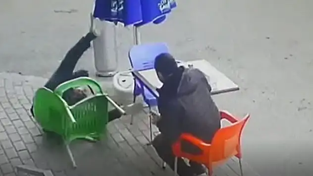 Dönercinin tavukla imtihanı