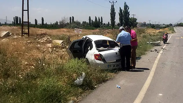 Dört kez takla atan otomobilden burnu dahi kanamadan çıktı
