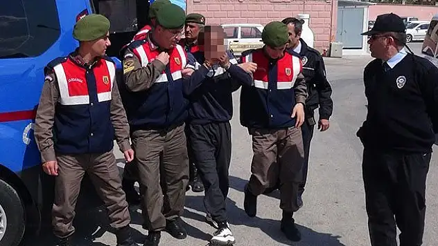 Dört kişiyi öldüren zanlı tutuklandı