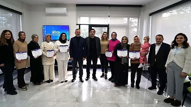 DOSD Meram'da özel annelere özel program