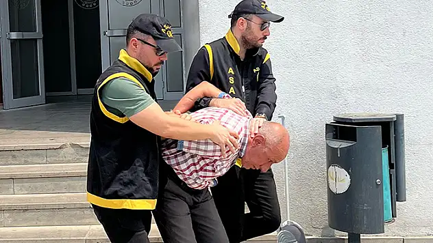 Döverek öldürdüğü arkadaşını çuvalla kanala attı cinayet 4 ay sonra telefon sinyalinden çözüldü
