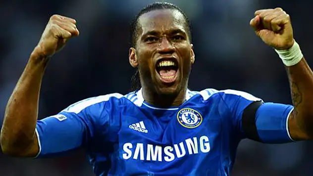 Drogba bir yıl daha oynamak istiyor