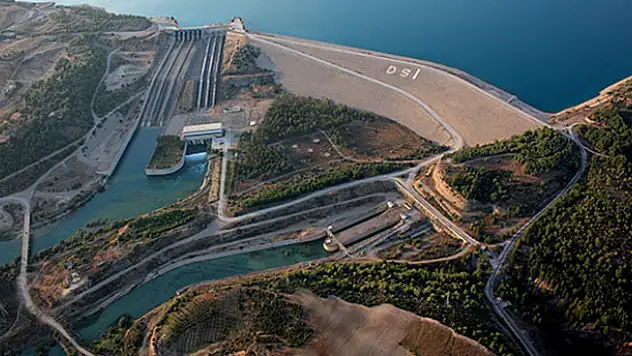DSİ, baraj, gölet ve kanallara girmeyin uyarısında bulundu